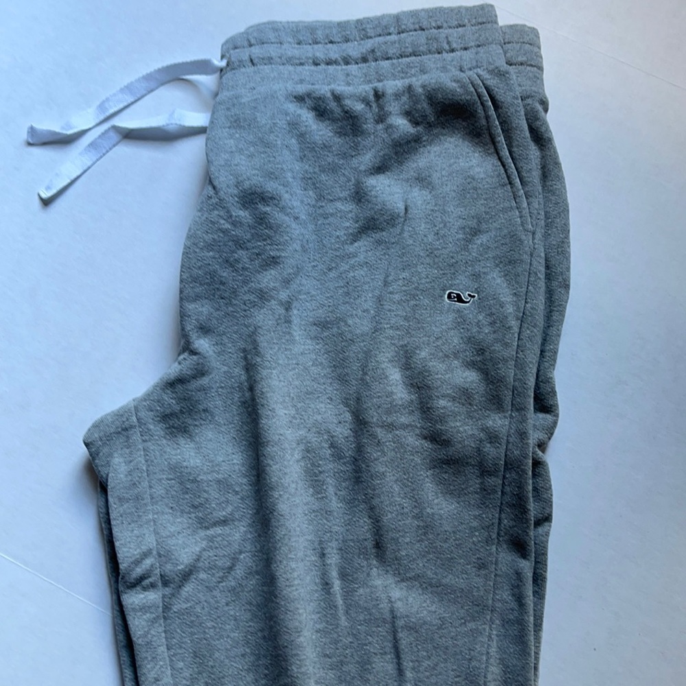 Medium Joggers gray vineyard vines